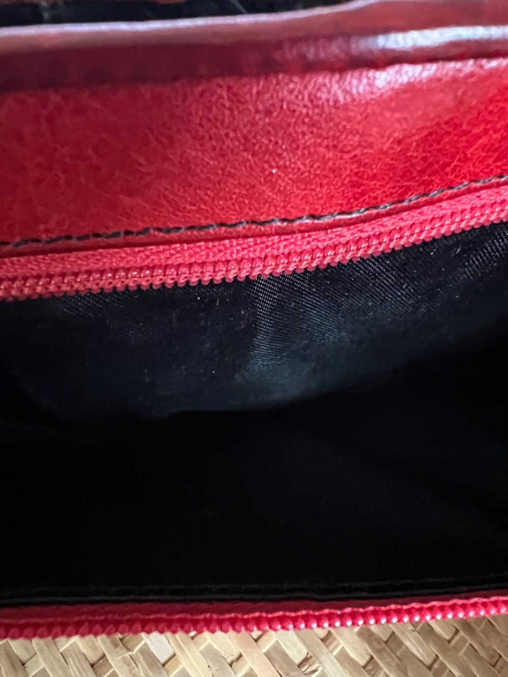 vintage Brighton red leather bifold wallet snap closure heart zip metal clasp - Picture 11 of 14